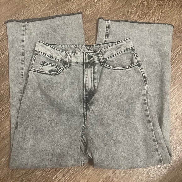 ASOS RECLAIMED VINTAGE High Waist Wide Leg Cropped Jeans Gray Wash 28 x 26 - Picture 1 of 15